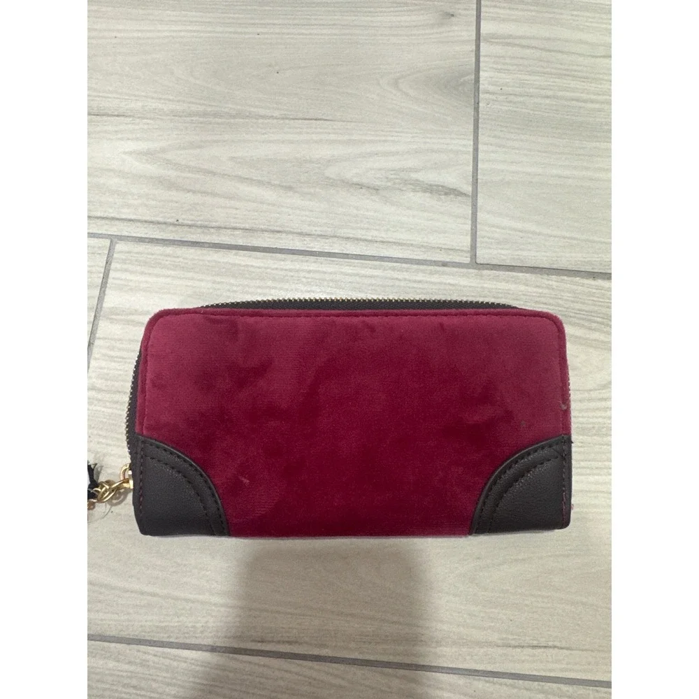 NWT Juicy Couture Plum Berry Velour Zip Around Wallet Gold Crown Logo